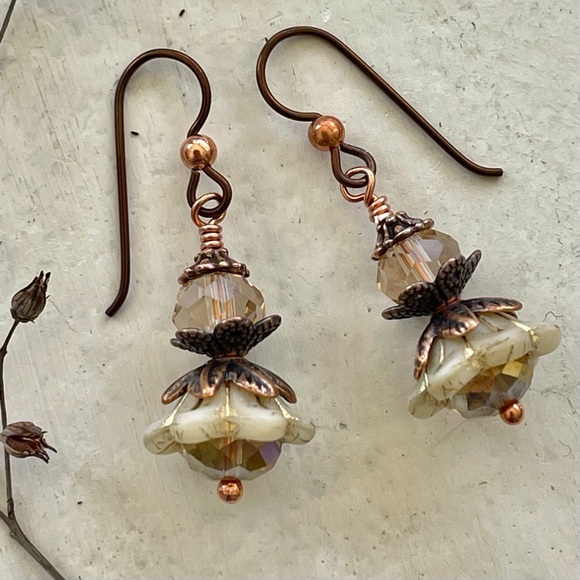 ARTISAN Earrings “Champagne Brunch” - Dangles - Picture 8 of 11